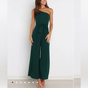 Petal and pup emerald green jumpsuit size 12